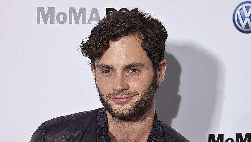 Penn Badgley ist seit 2017 mit Domino Kirke verheiratet. Penn Badgley ist seit 2017 mit Domino Kirke verheiratet.