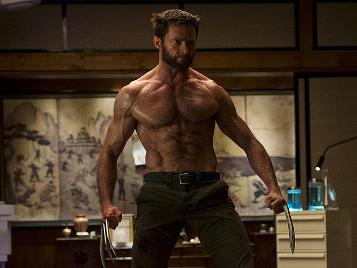 Trotz seiner 46 Jahre braucht sich der australische Schauspieler nicht vor seinen Kollegen zu verstecken. 2014 glänzte er zuletzt in seiner Parade-Rolle als Wolverine in "X-Men: Zukunft ist Vergangenheit".