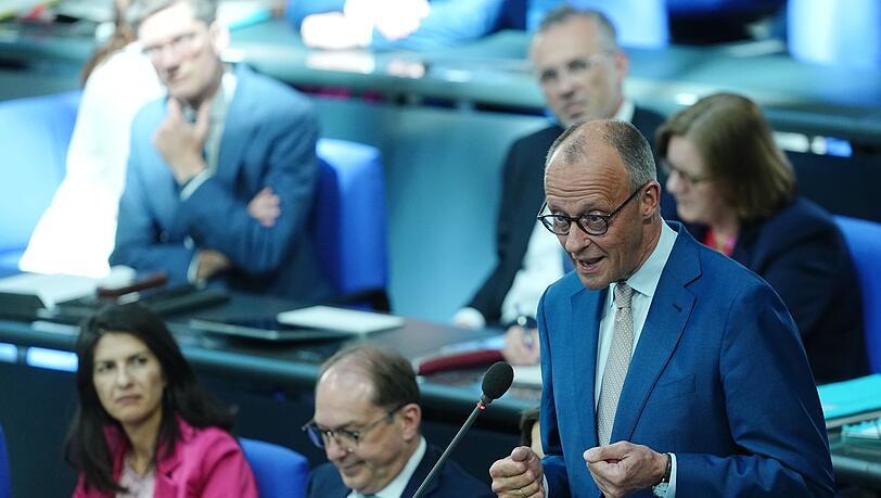 Merz hofft auf Klarheit zu Rentenreform bis Jahresende.