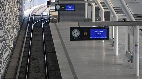 Am Wochenende fahren U-Bahnen, Busse und Trams - ab Montag wird gestreikt