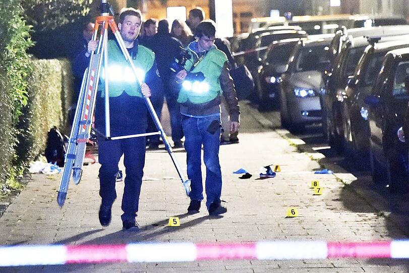 Die Polizei sichert Spuren