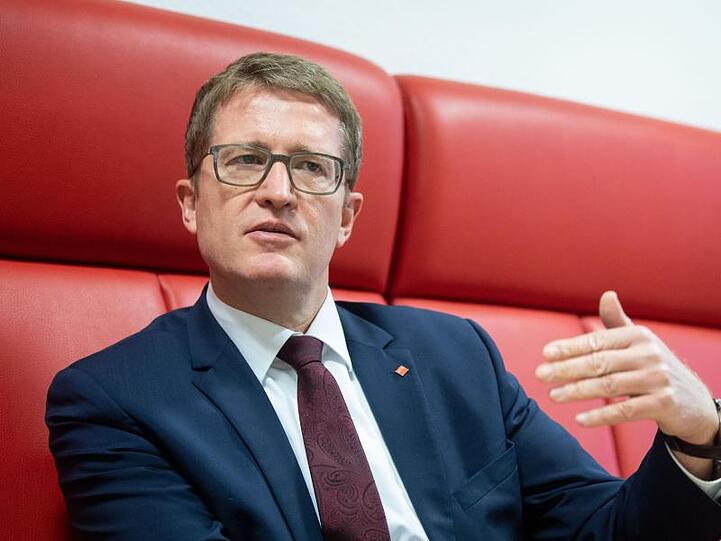 Bernd Hertweck, Vorstandsvorsitzender der Wüstenrot Bausparkasse AG: "Das baufinanzierungsgetriebene Neugeschäft der Bausparkassen ist Jahr für Jahr besser und wird auch 2018 zu einem guten Ergebnis kommen."