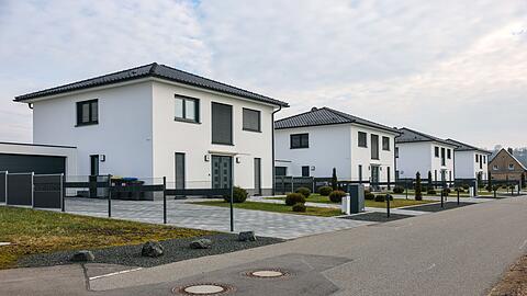 Die Preise für Wohnimmobilien steigen wieder kräftig. (Archivbild)