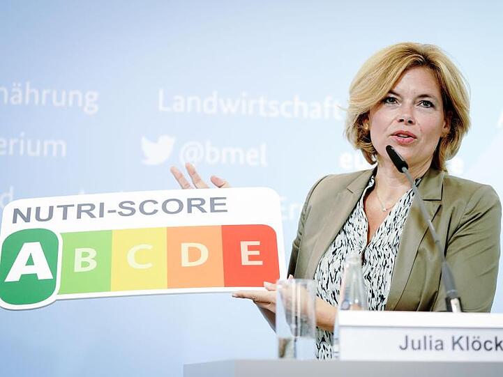 Bundesernährungsministerin Julia Klöckner bei der Vorstellung des neuen Nährwertlogos.