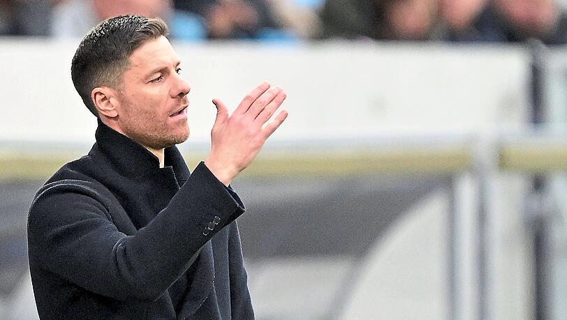 Längst auf dem Radar der europäischen Topklubs: Ex-Bayern-Profi Xabi Alonso, der als Trainer von Bayer Leverkusen die Bundesliga anführt.