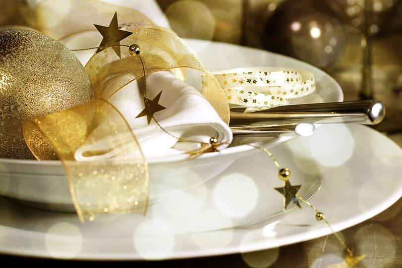 Rustikal oder doch lieber edel? Viele Restaurants bieten an Weihnachten besondere Menüs an. (Symbolbild)
