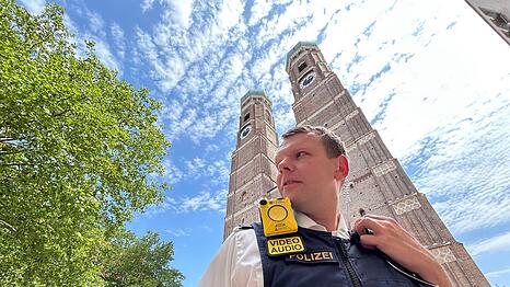 Bodycams sind für junge Polizisten ein gern genutztes Werkzeug, um komplizierte Einsatzlagen sauber zu dokumentieren.