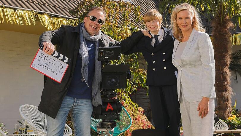Johannes Erlemann (l.) mit Johannes-Darsteller Cecilio Andresen und Produzentin Veronica Ferres.