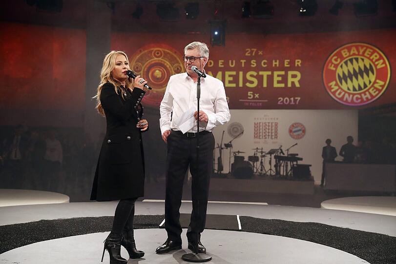 Die Bilder von der Meisterfeier im Postpalast