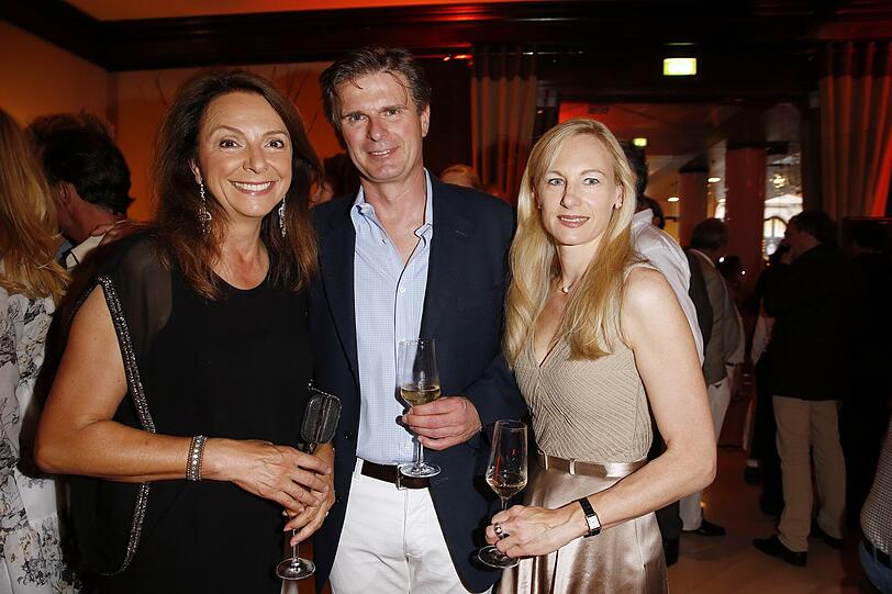 Uschi Dämmrich von Luttitz mit Jürgen Hausmann und Stoiber-Tochter Constanze Hausmann