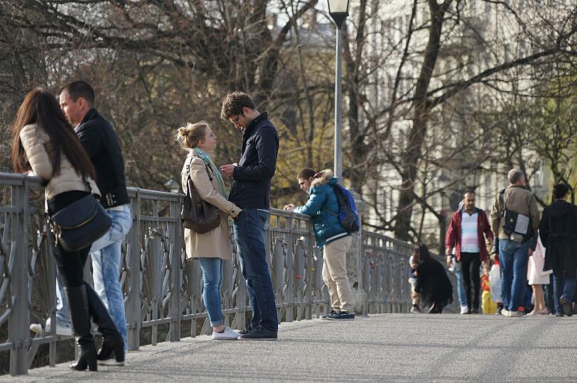 So genießen die Münchner das herrliche Frühlingswetter am Wochenende.