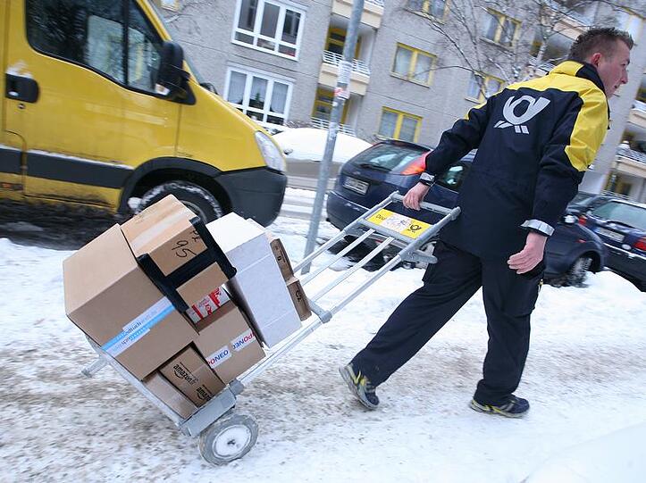 Knochenjob im Kalten: Ist das ein Trinkgeld zu Weihnachten wert?