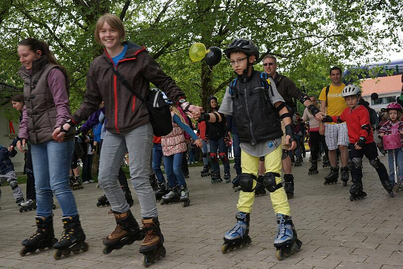 Sportlich: Der Saison-Auftakt der AOK-Blade-Night.
