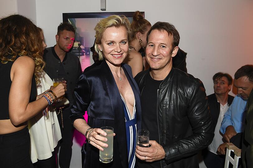 Dr. Barbara Sturm mit Mann Adam Waldman