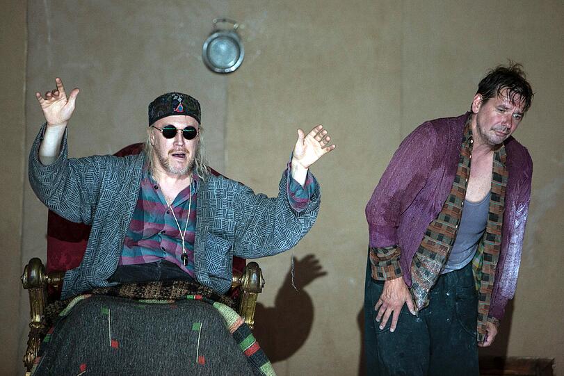 Nicholas Ofczarek (Hamm) und Michael Maertens (Clov).