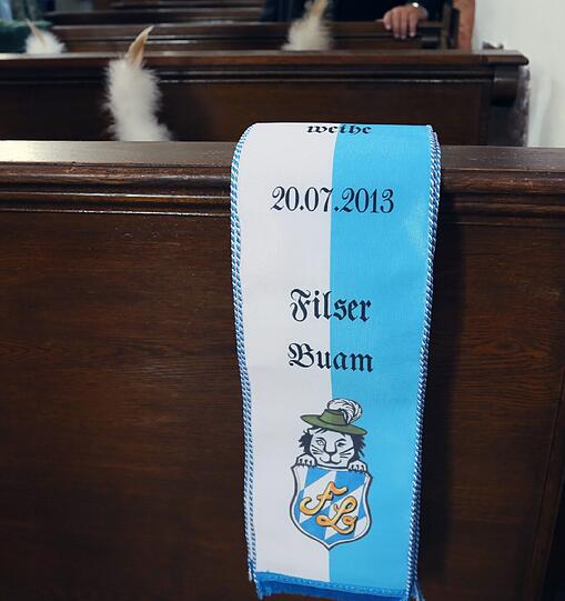 Filser-Fahnenweihe in der Heilig-Kreuz-Kirche in Forstenried. Die Bilder.