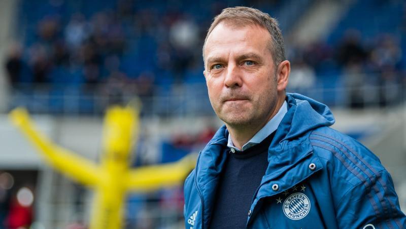 Bleibt Trainer beim FC Bayern: Hansi Flick. Bleibt Trainer beim FC Bayern: Hansi Flick.