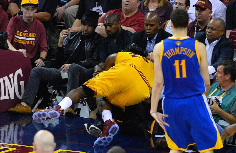 NBA-Star LeBron James von den Cleveland Cavaliers beim Spiel gegen die Golden State Warriors