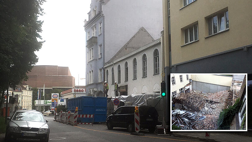Ein Haus, das auffiel: der niedrige Bau an der Hochstraße 9. Inzwischen ist von ihm nur noch Schutt übrig (kl. Foto).