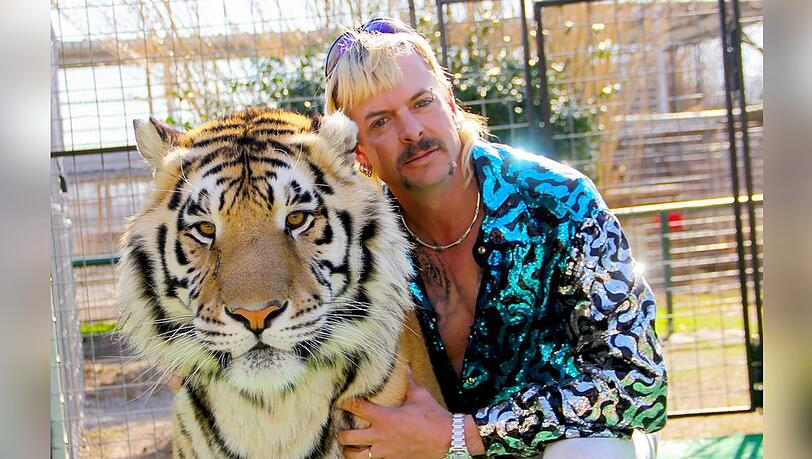Joseph Allen Maldonado-Passage, so der bürgerliche Name von Joe Exotic, wurde durch die Netflix-Doku "Tiger King" zum umstrittenen Star.