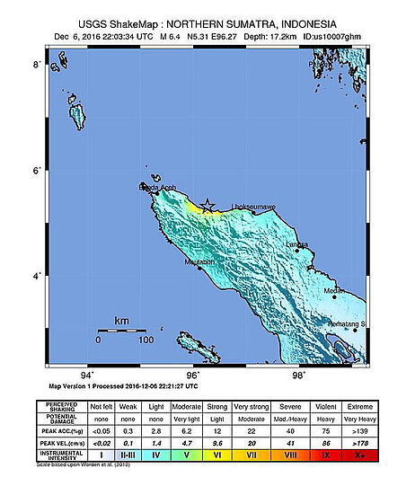 Mehr als 90 Tote nach schwerem Erdbeben in Indonesien