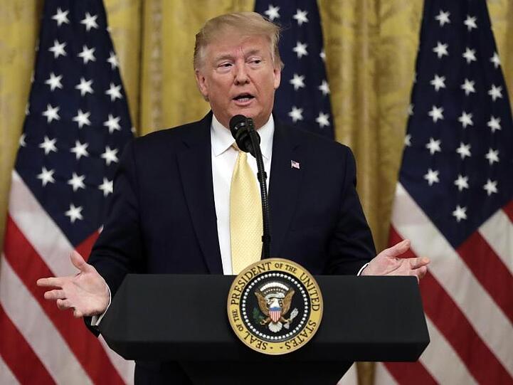 Donald Trump, Präsident der USA, spricht während des "Presidential Social Media Summit" im East Room des Weißen Hauses.