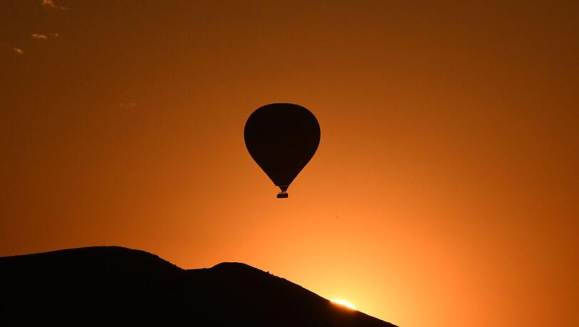 In der Türkei sind zwei Heißluftballons abgestürzt (Symbolbild)