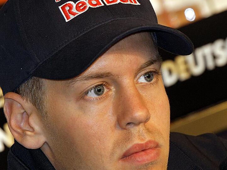 Sebastian Vettel wirkte nach seinem zweiten Platz am Nürburgring nachdenklich.