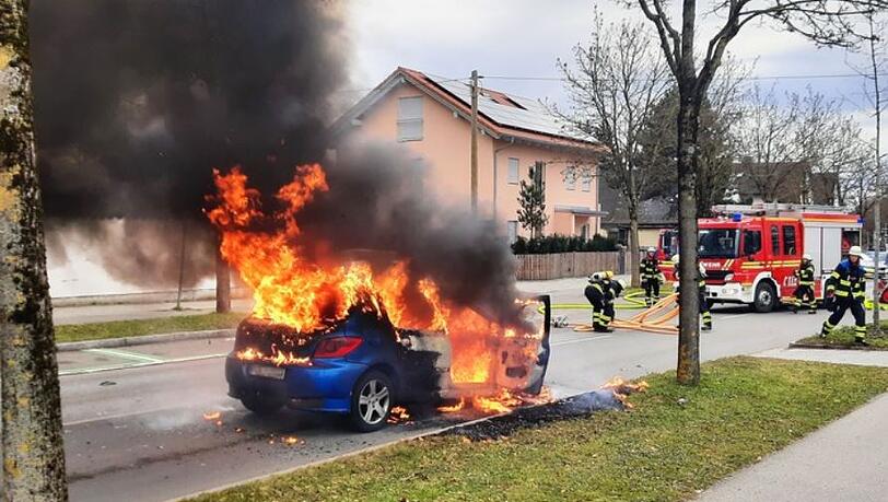 Peugeot 106 Geht Während Der Fahrt Aus