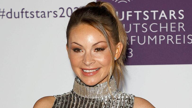 Jana Schölermann freut sich auf ihr zweites Kind. Nach Tochter Ilvi erwartet sie nun einen Jungen. Jana Schölermann freut sich auf ihr zweites Kind. Nach Tochter Ilvi erwartet sie nun einen Jungen.