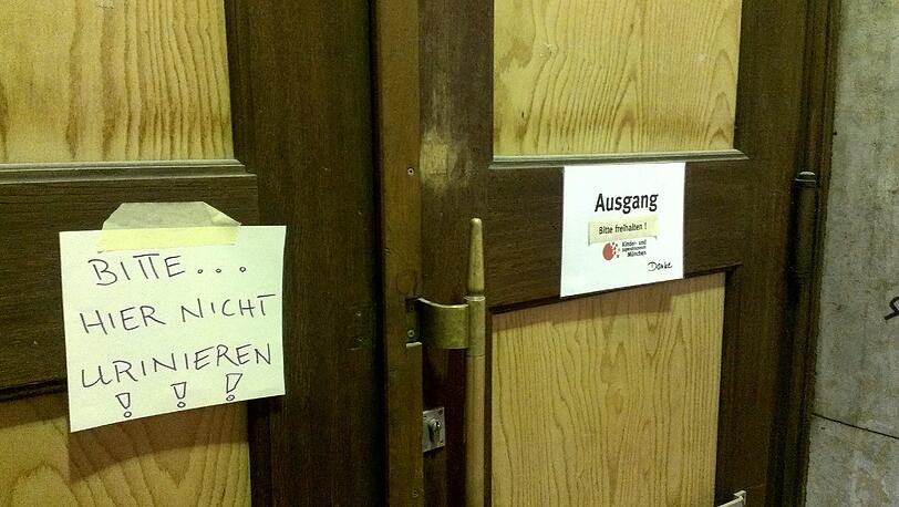Hier liegt der Ausgang des Kinder- und Jugendmuseums - die Betreiber haben eine ganz besondere Bitte.