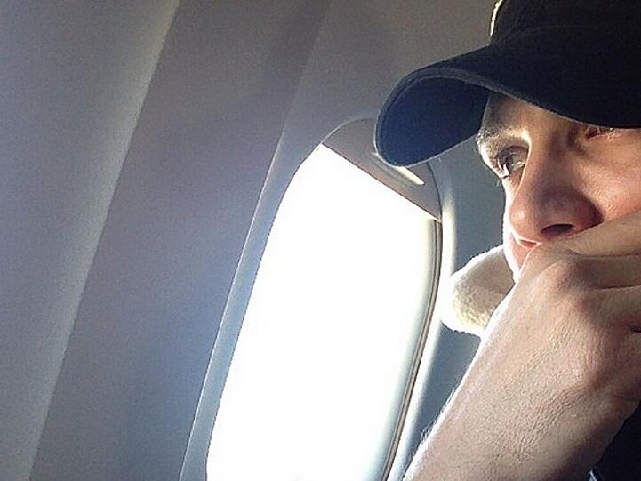 James Franco twitterte Bilder vom Flughafen in L.A.