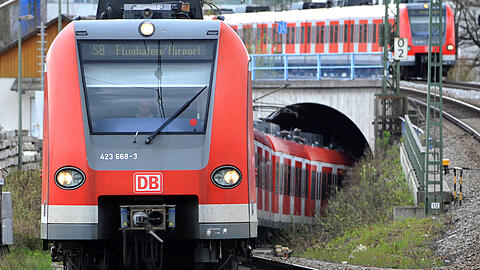 Am Wochenende ist die Stammstrecke zwischen Pasing und Ostbahnhof komplett gesperrt. Es gibt einen Schienenersatzverkehr.