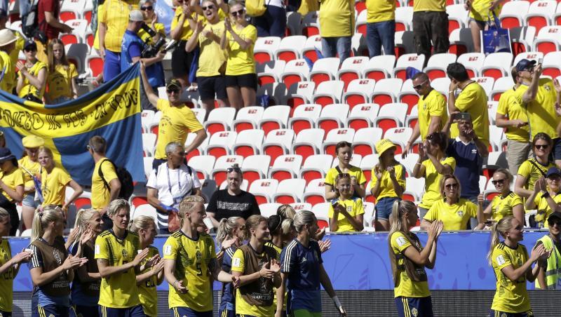 Die schwedische Frauen-Nationalmannschaft trifft im Achtelfinale auf Kanada. Die schwedische Frauen-Nationalmannschaft trifft im Achtelfinale auf Kanada.