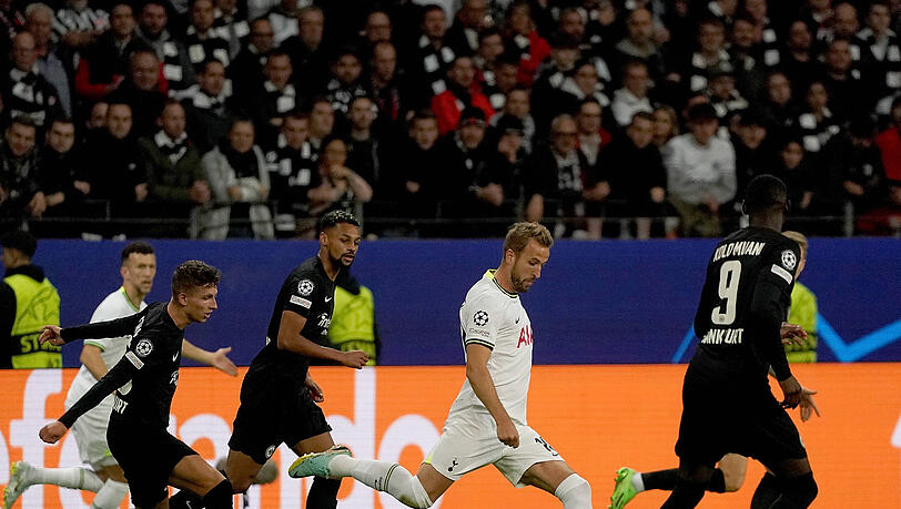 Auch Harry Kane und Kolo Muani sind Kandidaten beim FC Bayern. Auch sie werden aber nicht günstig zu haben sein.