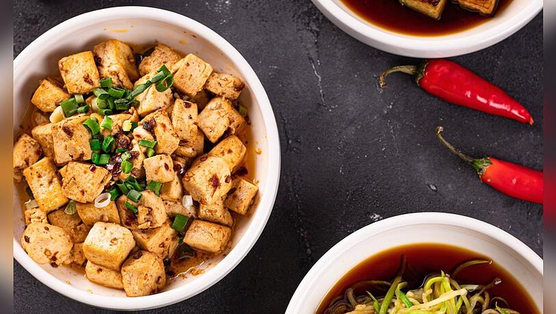 Mapo Tofu ist ein Klassiker der asiatischen Küche. Mapo Tofu ist ein Klassiker der asiatischen Küche.