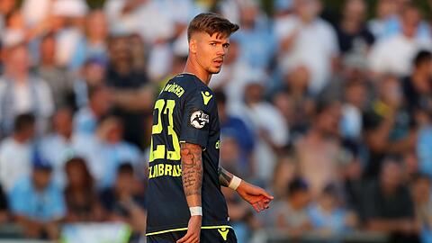 Bald öfter im Trikot der Profis? Nicholas Helmbrecht.