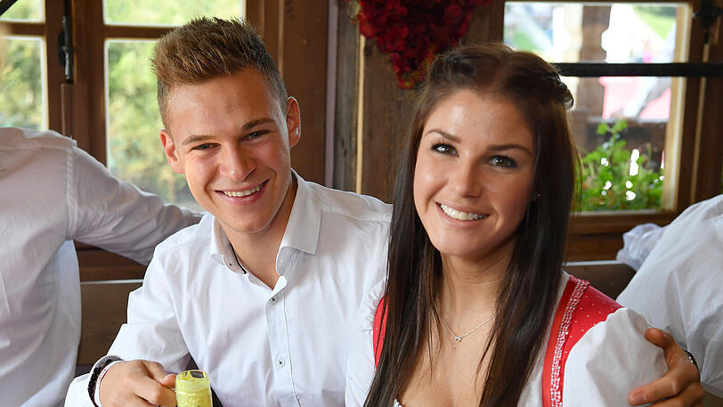 Joshua Kimmich und seine Lina auf dem Oktoberfest.