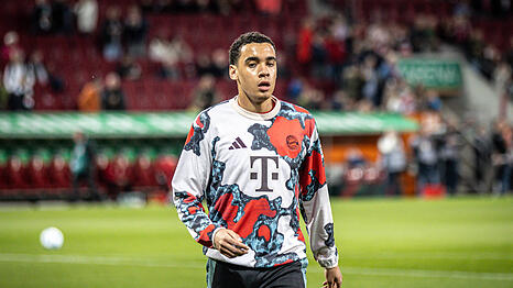 Will mit dem FC Bayern schon bald wieder voll angreifen: Jamal Musiala.