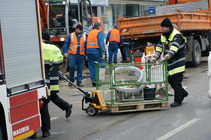 Gegen 1.20 Uhr war die Feuerwehr alarmiert worden.