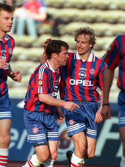 Klinsmann (2.v.r.) spielt beim Legendenturnier des FC Bayern. (Archivbild)