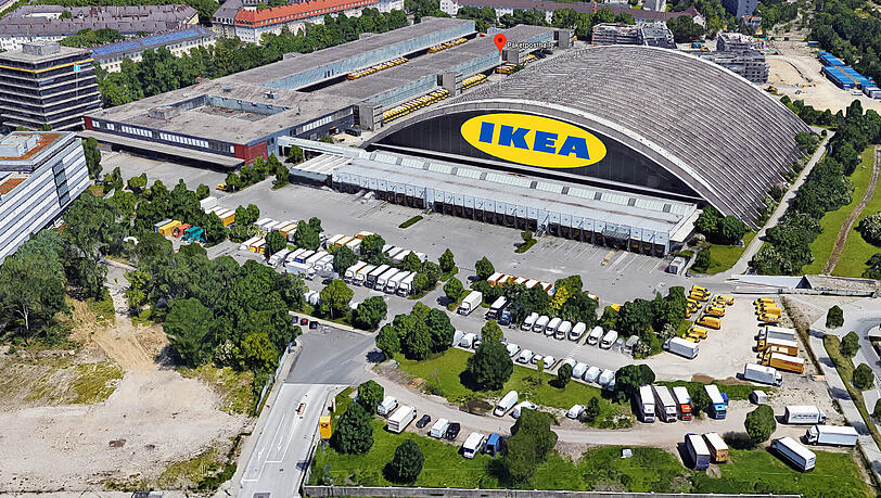 Prangt da, wo jetzt noch die alte Paketposthalle steht, demnächst das blau-gelbe Ikea-Logo? Prangt da, wo jetzt noch die alte Paketposthalle steht, demnächst das blau-gelbe Ikea-Logo?