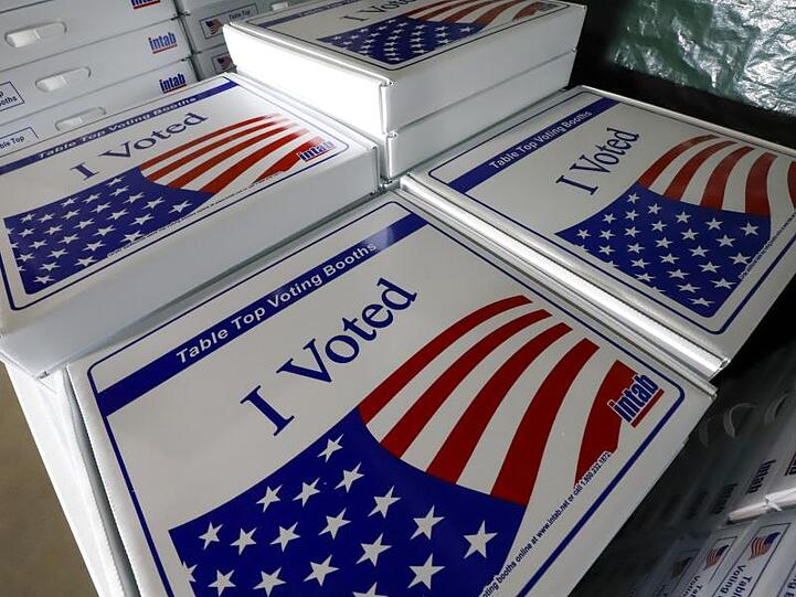 Klappbare Wahlkabinen für die US-Vorwahlen in Pennsylvania.
