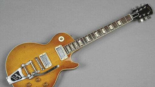 Eine Gibason Les Paul wie diese aus den 50er Jahren haben die Straßenmusiker aus dem Geschäft in Haidhausen geklaut. Eine Gibason Les Paul wie diese aus den 50er Jahren haben die Straßenmusiker aus dem Geschäft in Haidhausen geklaut.