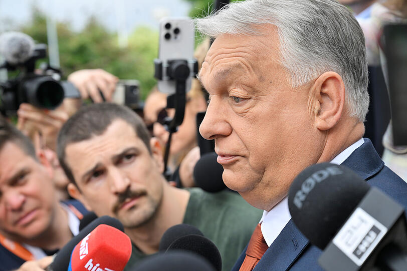 Wurde abgew&auml;hlt: der ehemalige ungarische Ministerpr&auml;sident Viktor Orb&aacute;n (r.).