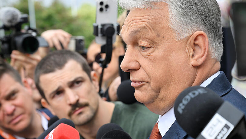 Wurde abgew&auml;hlt: der ehemalige ungarische Ministerpr&auml;sident Viktor Orb&aacute;n (r.).