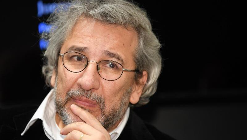 Im Visier der türkischen Justiz: Can Dündar ist Ex-Chefredakteur der regierungskritischen Zeitung "Cumhuriyet". Im Visier der türkischen Justiz: Can Dündar ist Ex-Chefredakteur der regierungskritischen Zeitung "Cumhuriyet".