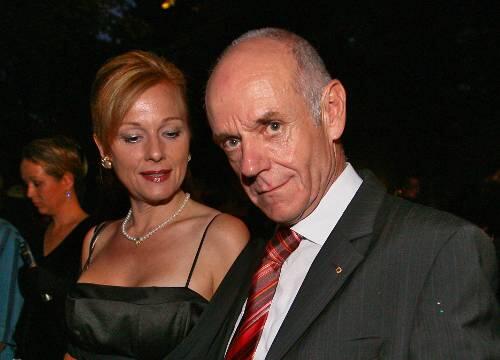 Klaus Karl-Kraus mit seiner Freundin Gisela, die er dem Bestattungs-Unternehmer Bernd V. ausspannte.