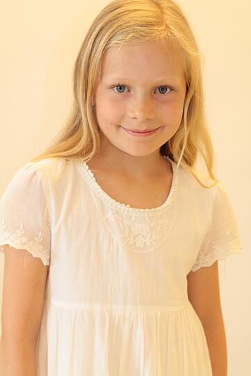 8 Emilia