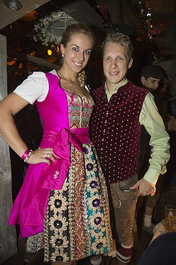 Sabine Lisicki und Freund Oliver Pocher im Käferzelt.